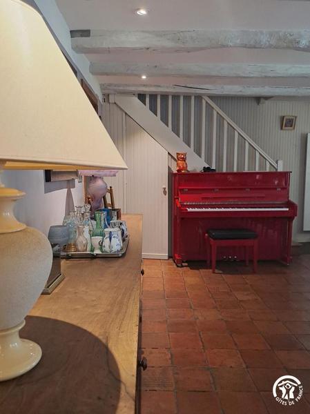 Le gîte du Tilleul de Bressolles - Le Bez - Gîtes de France Sud - salon salle à manger