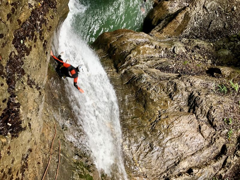 Introduction to canyoning