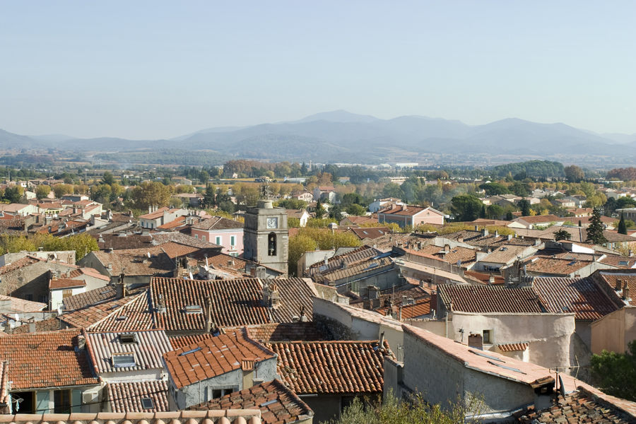 Visite du village médiéval de Cuers