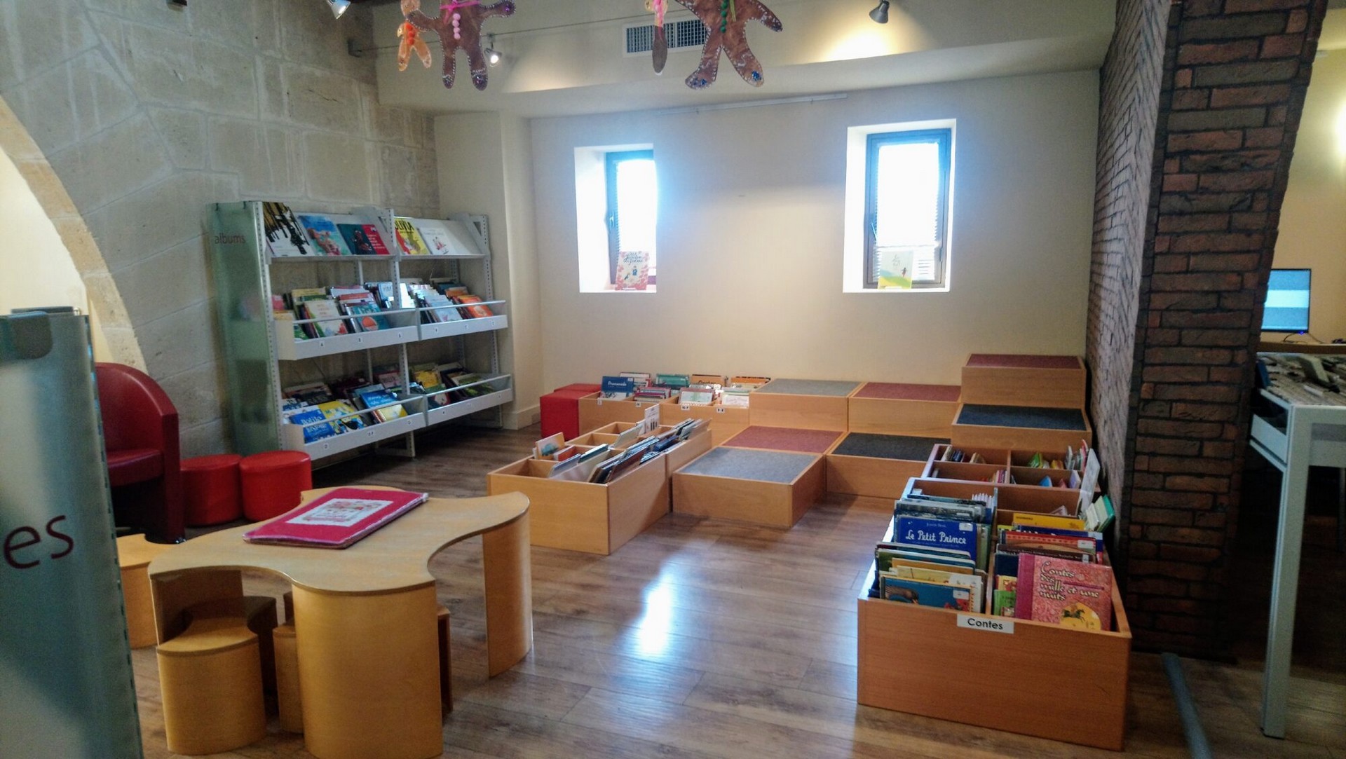 Médiathèque La Regalido, Mouriès - photo 2