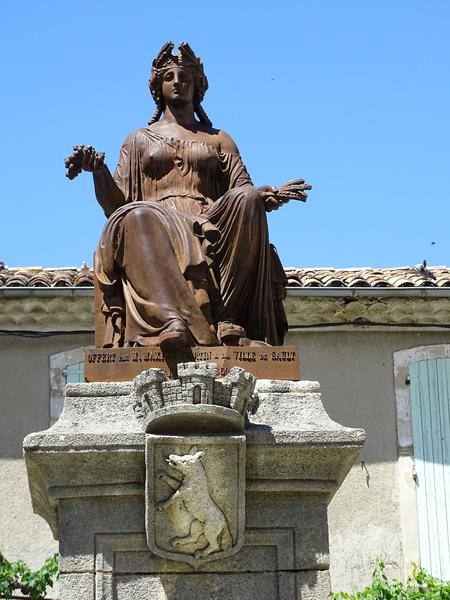Statue de l'Abondance-Sault