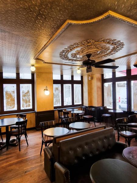 L'intérieur du restaurant.