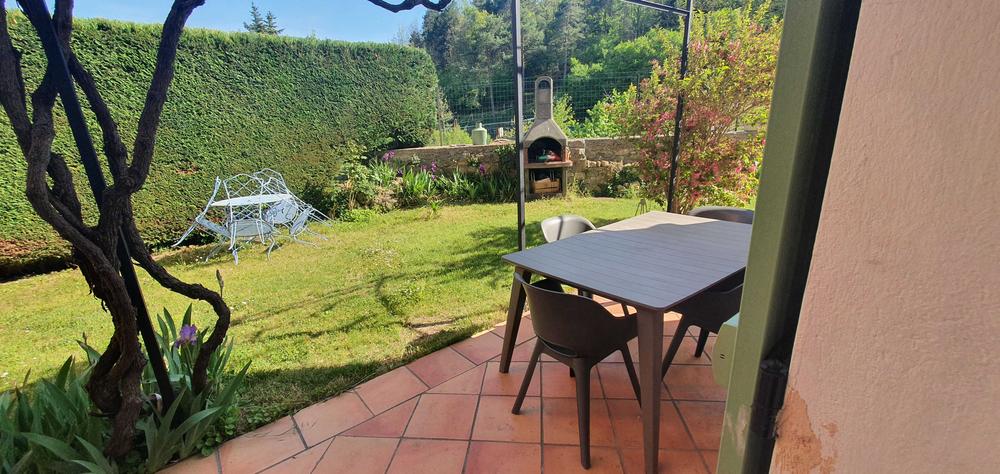 Gîte La Maison Victoire-Terrasse-Roquebillière-Gîtes de France des Alpes-Maritimes