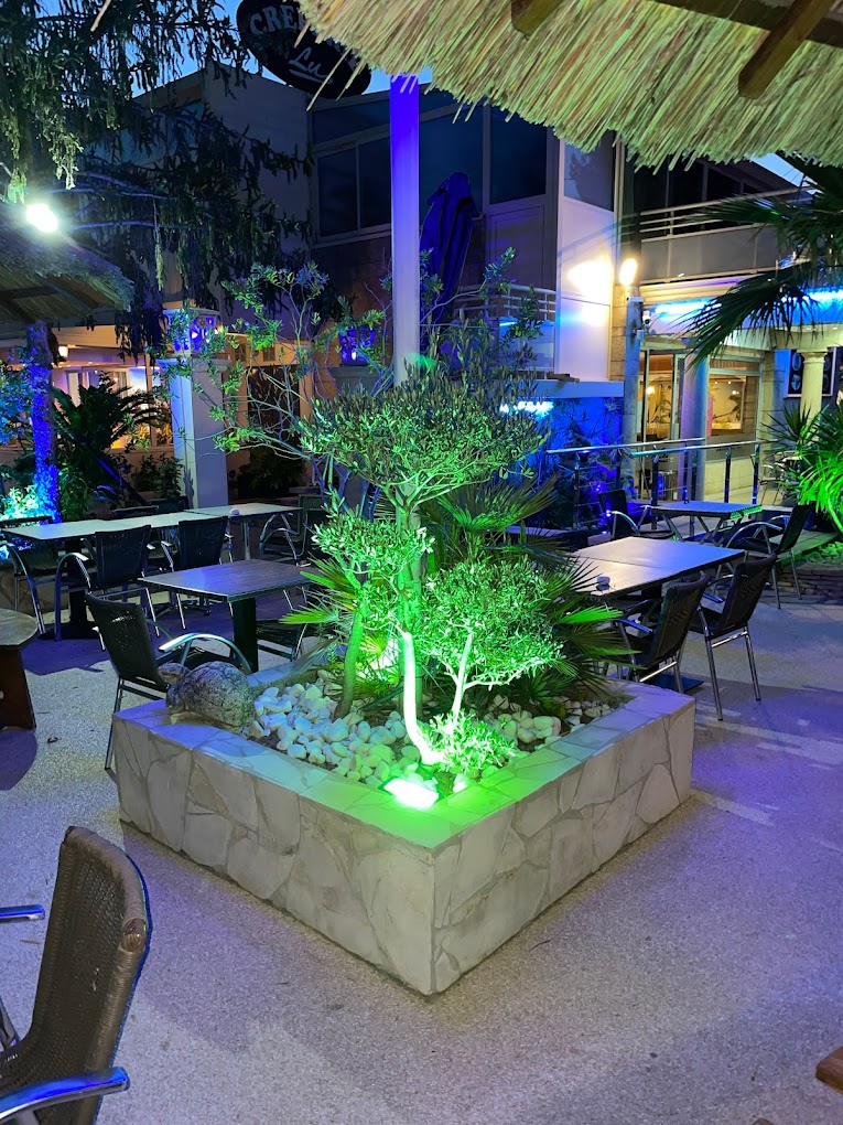 Glacier-Crêperie "Lu", Istres - photo 3