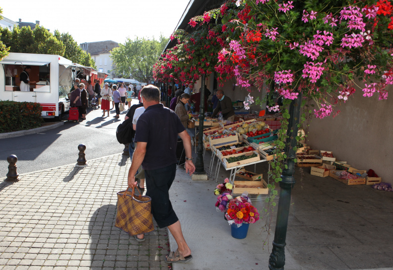 Marché hebdomadaire