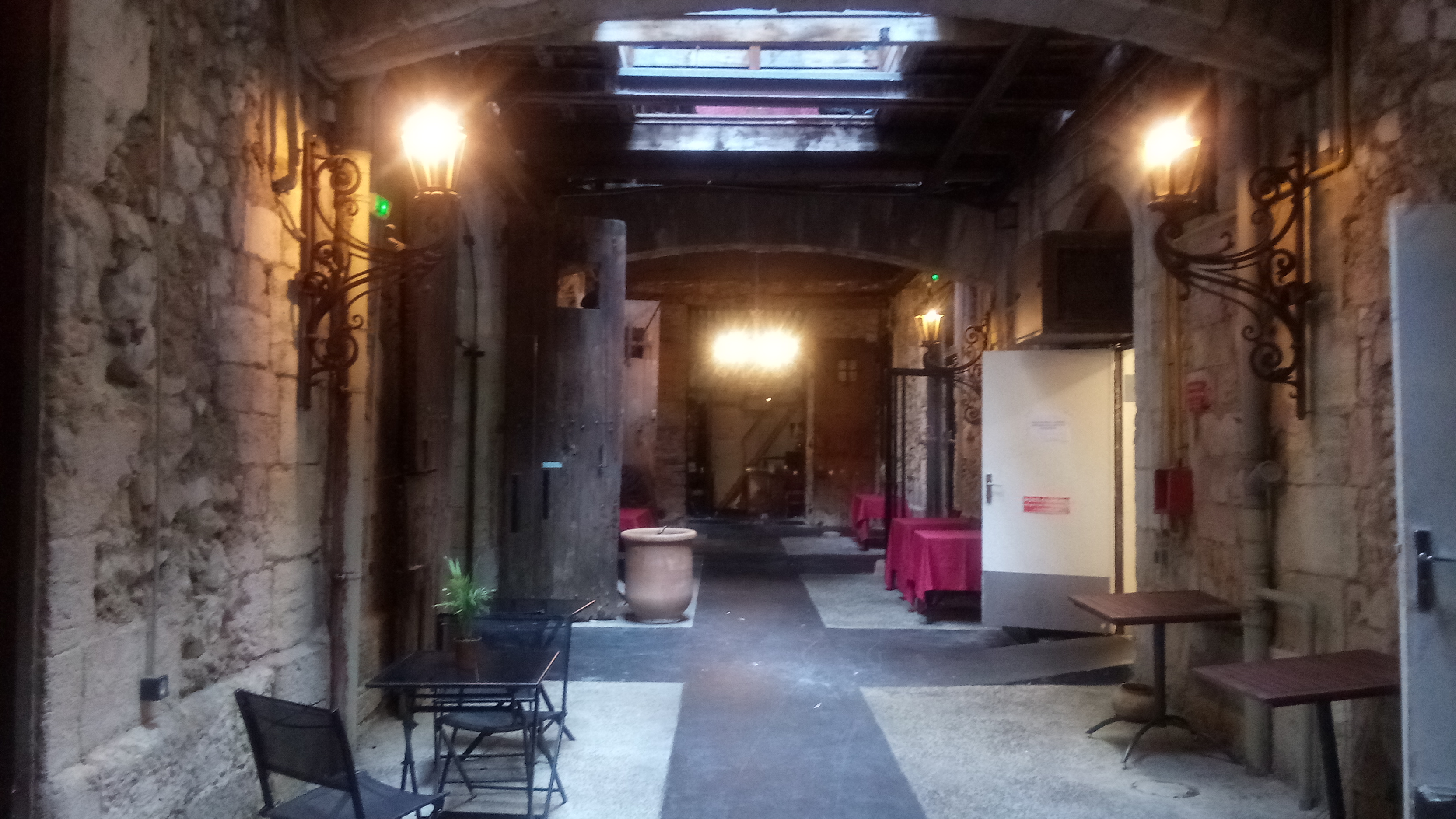 Balade sur la rive sud du Vieux Port - photo 5