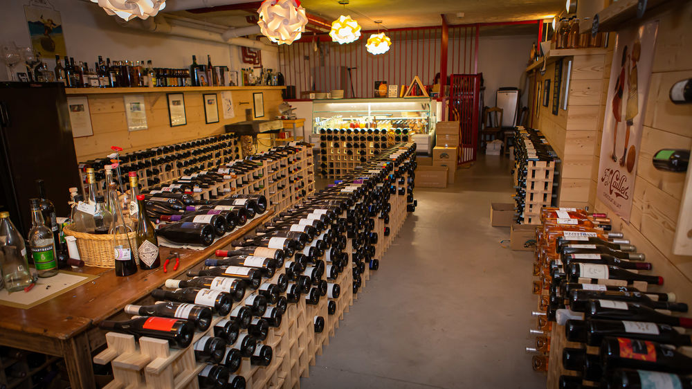 La cave et l'épicerie