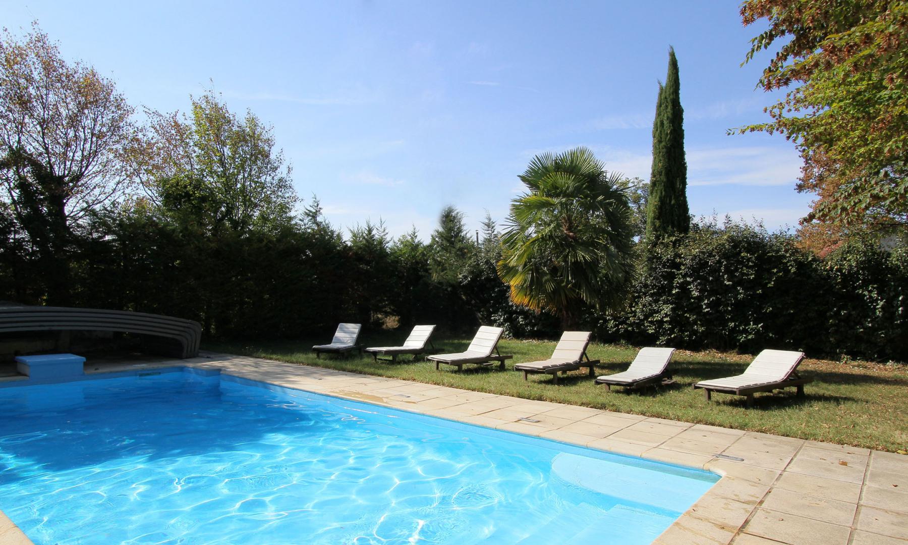 Piscine à partager