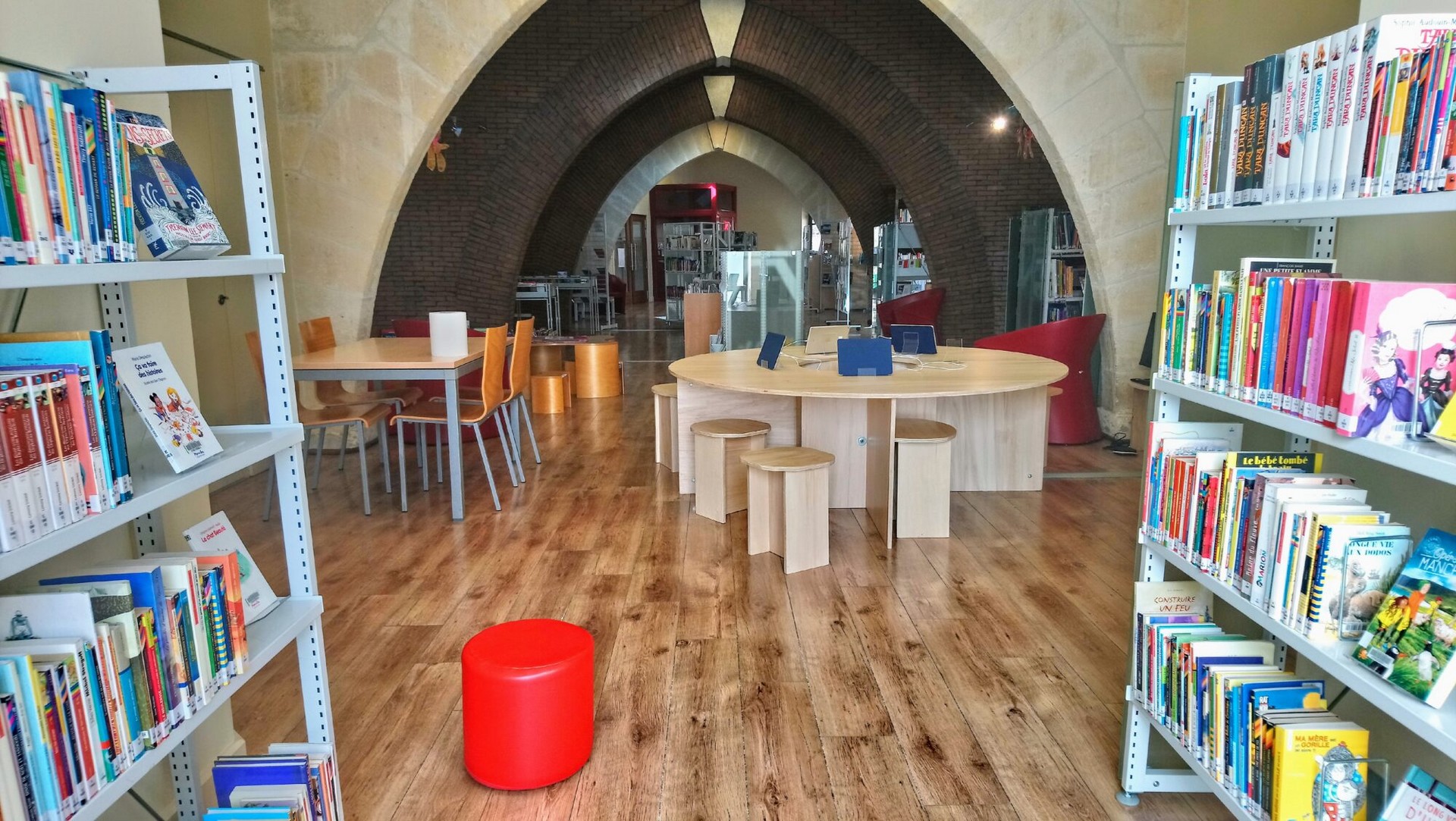 Médiathèque La Regalido, Mouriès - photo 4