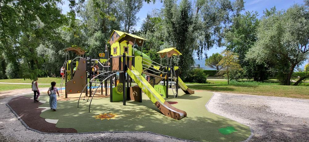 Aire de jeux Les Mottets_Viviers-du-Lac