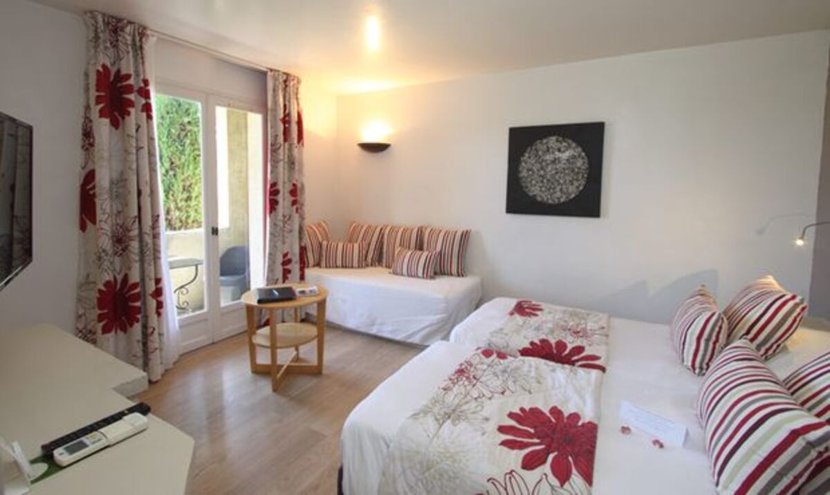 The Originals Le Val Baussenc