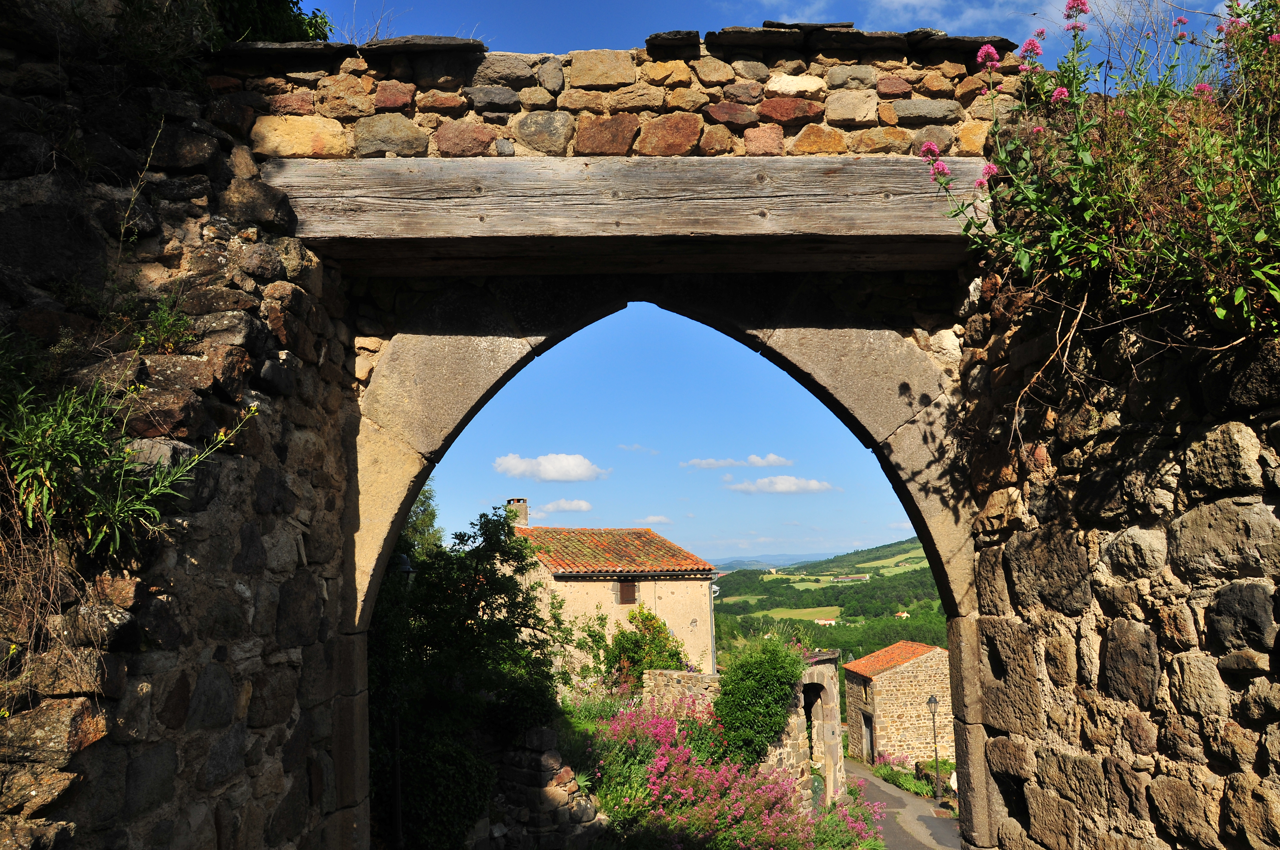 Montaigut-le-Blanc - Petite Cité de Caractère ®