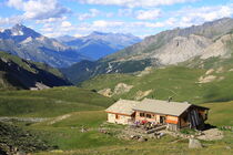 Vue estivale sur le refuge du Mont Thabor