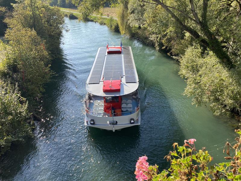 Le Solely sous le pont de Chanaz