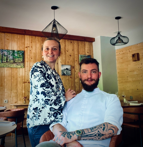 Propriétaires de l'Auberge des églantiers