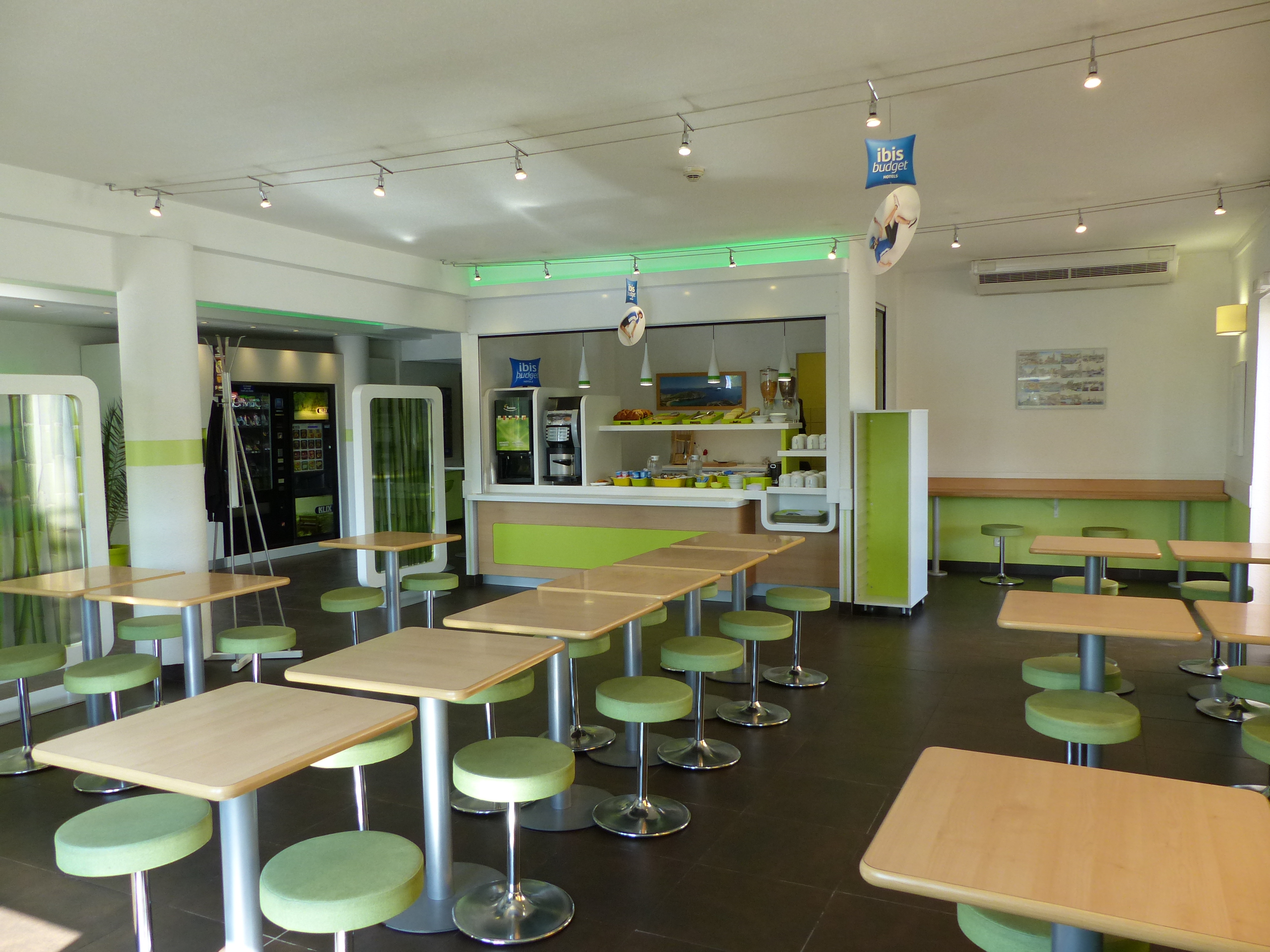 Ibis Budget la Valentine - photo 2