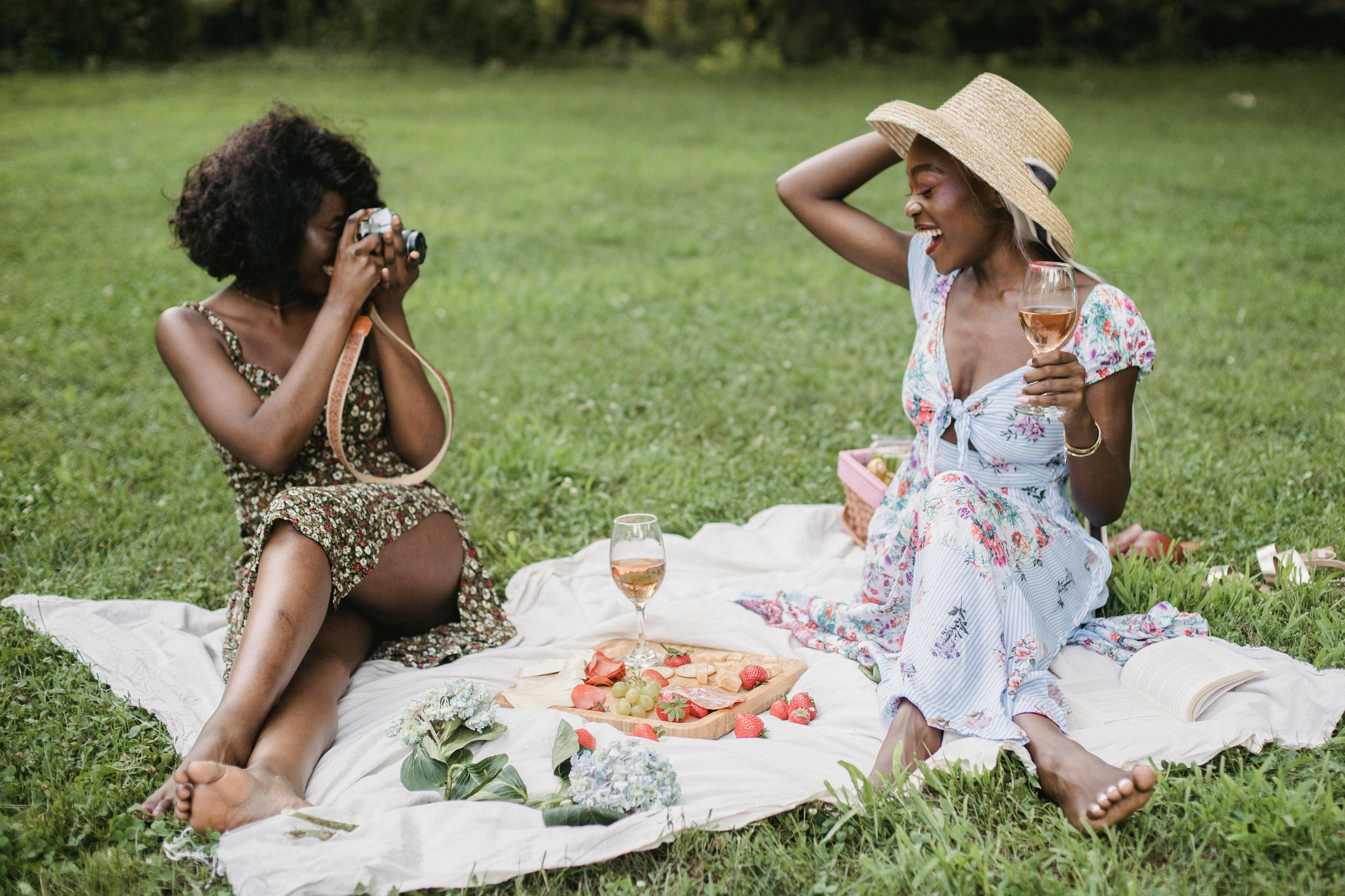 Eat, Drink & Dance ! | Les Contre-plongées