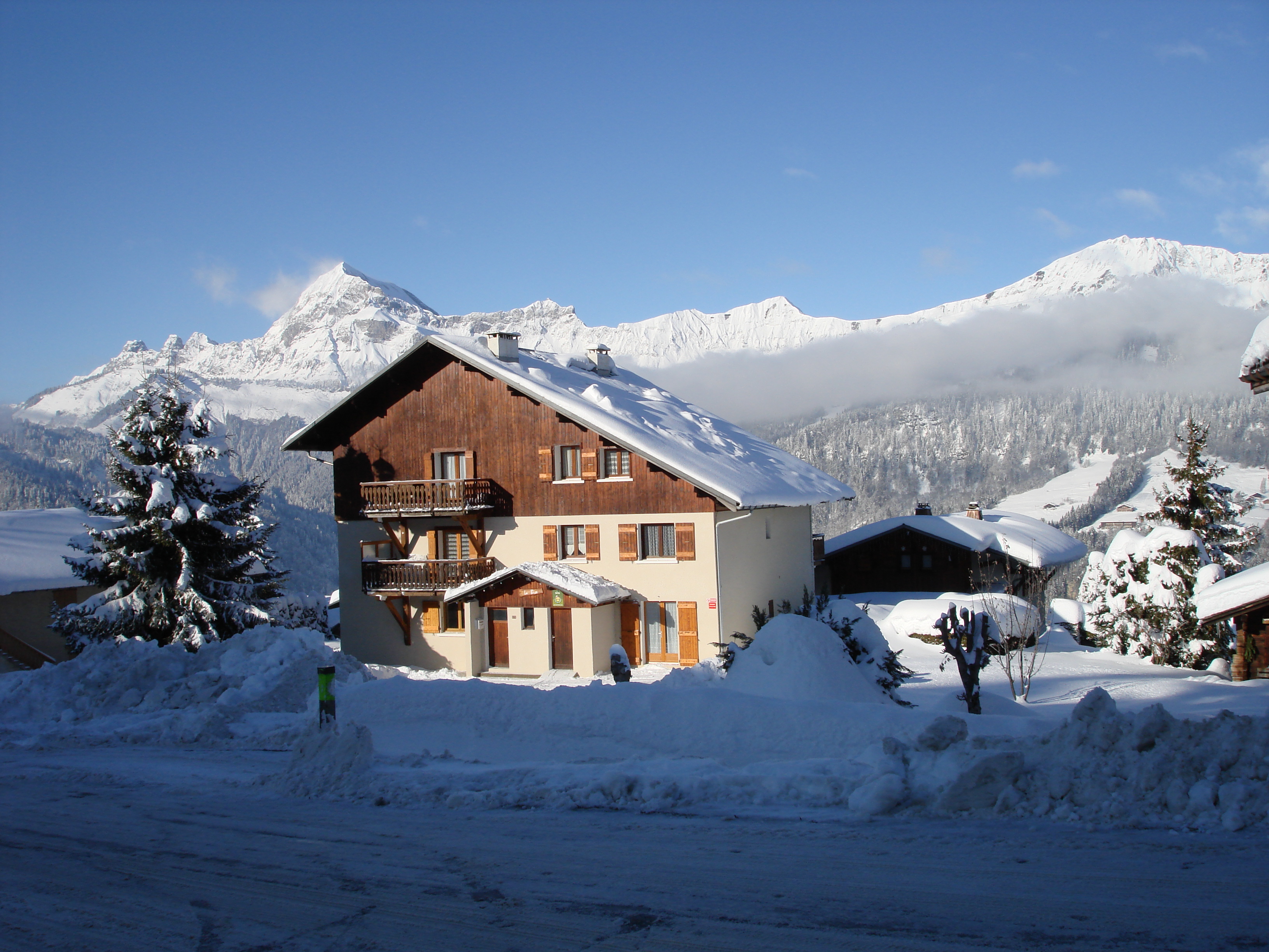 La Bise | Le Val d'Arly Mont-Blanc - 4 Stations-Villages de ski ...