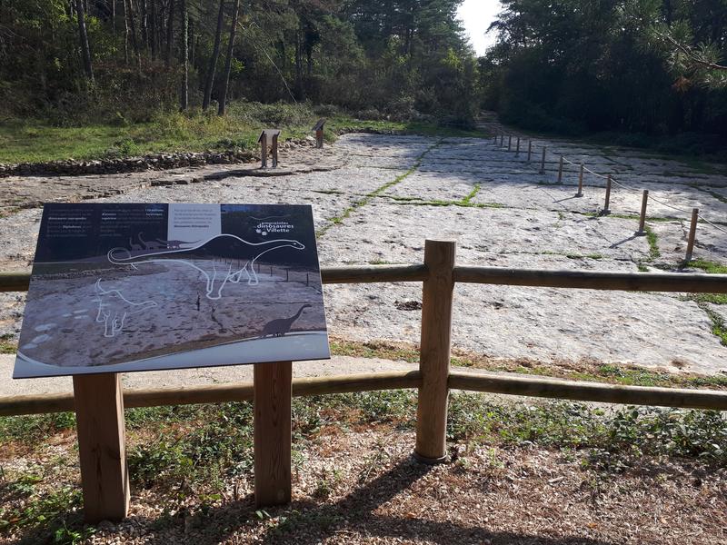 Les empreintes de dinosaures de Villette