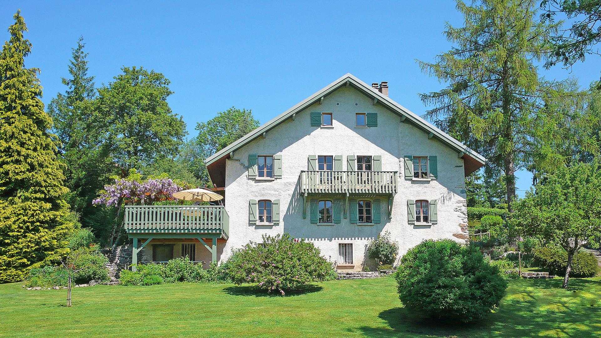 Guest houses