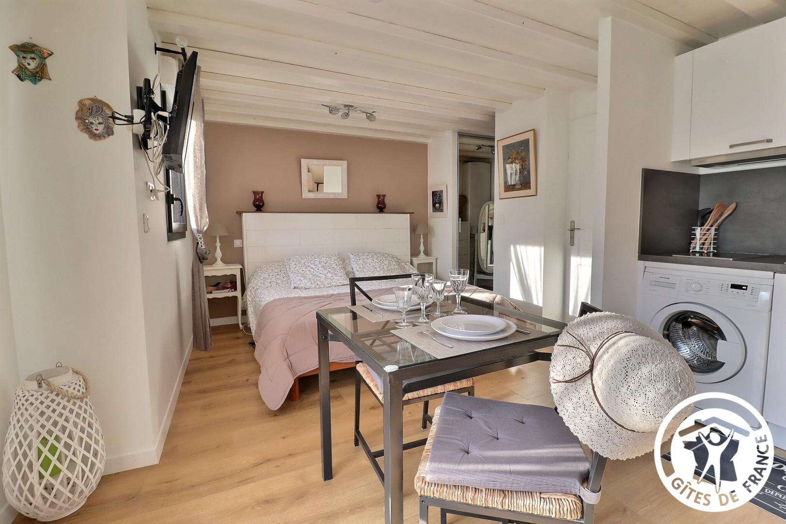 Le Logis Vallat Bas, Fuveau - photo 4