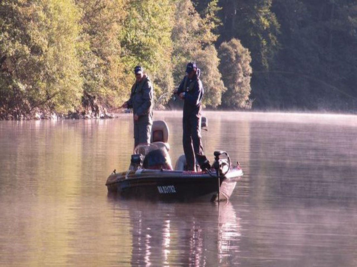 Site de pêche - Lac des Fades-Besserve