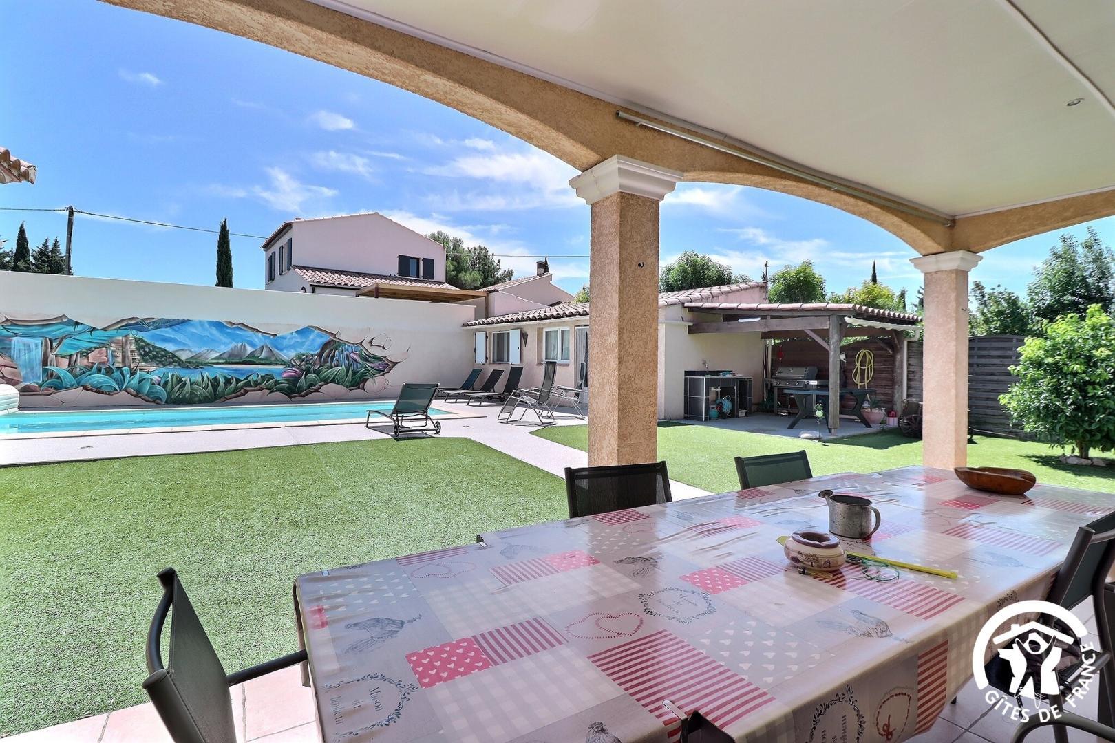 La Villa Provençale, Fontvieille - photo 5