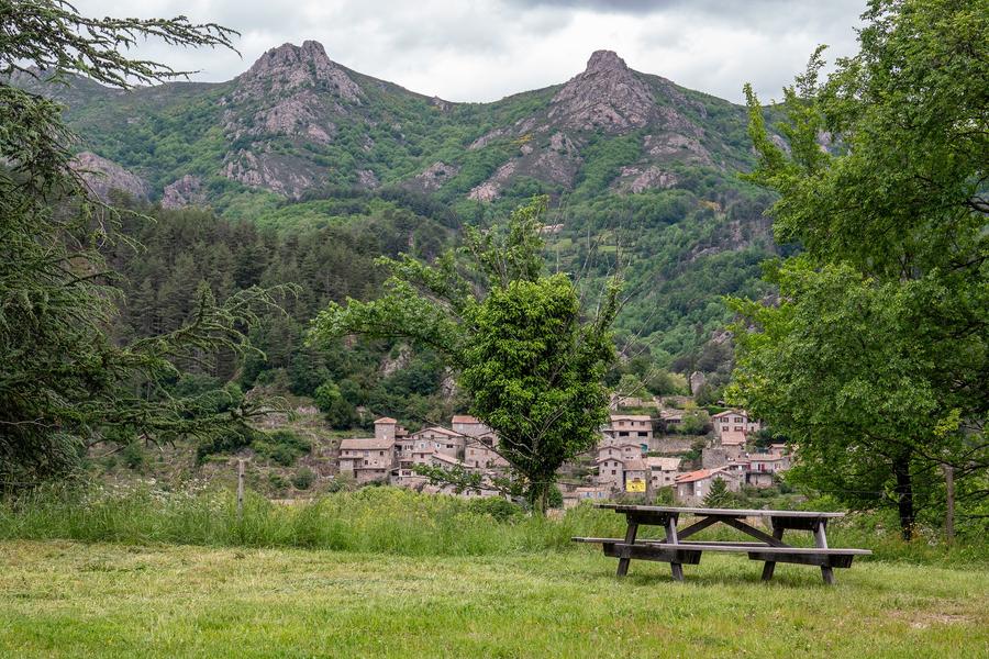 Aire de pique-nique - Domaine de Rochemure