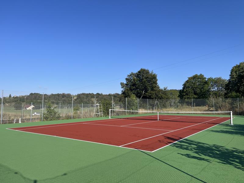 Court de tennis aux Plans d'Hotonnes_Haut Valromey