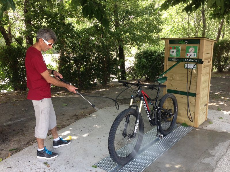 Station de lavage pour vélos - Digne les Bains