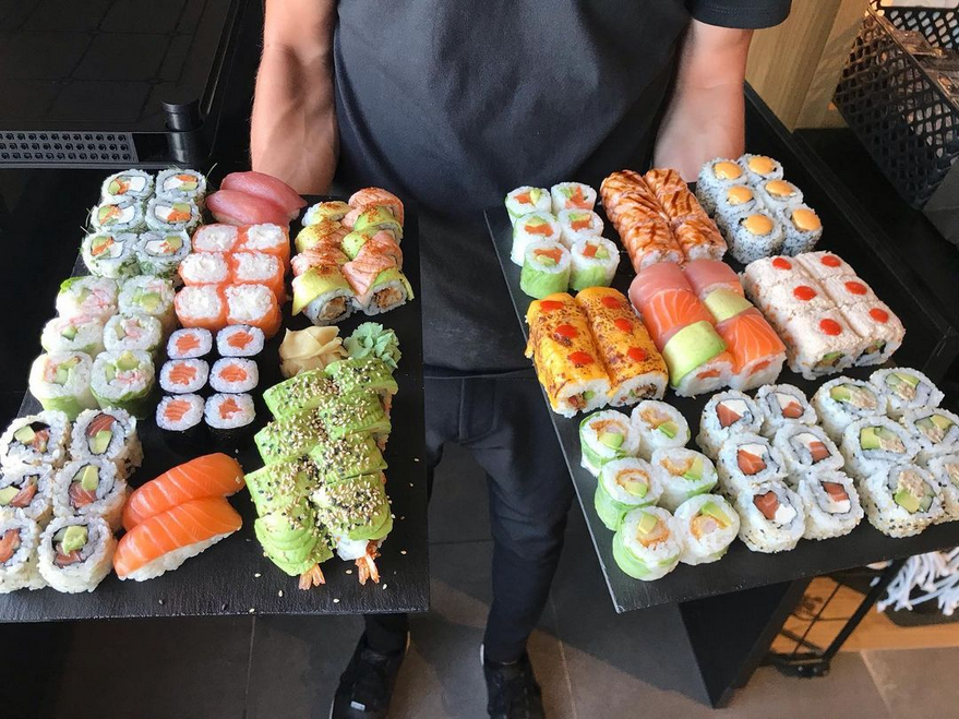 Screenshot 2024-11-13 at 11-11-17 (@kalysushi_arles) • Photos et vidéos Instagram