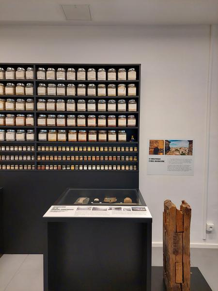 Visite guidée : Les coulisses des archives des Monuments Historiques à la Médiathèque du Patrimoine et de la Photographie à Charenton-le-Pont 