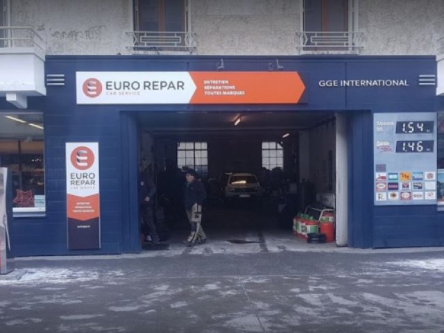 Façade du garage