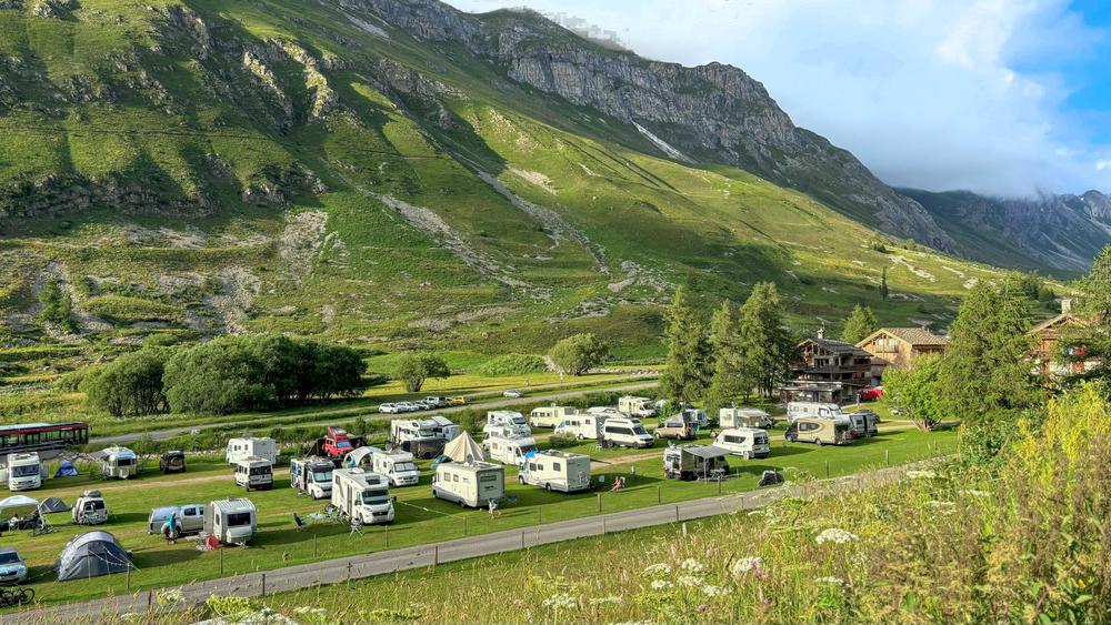 Camping Les Richardes en été - Val d'Isère