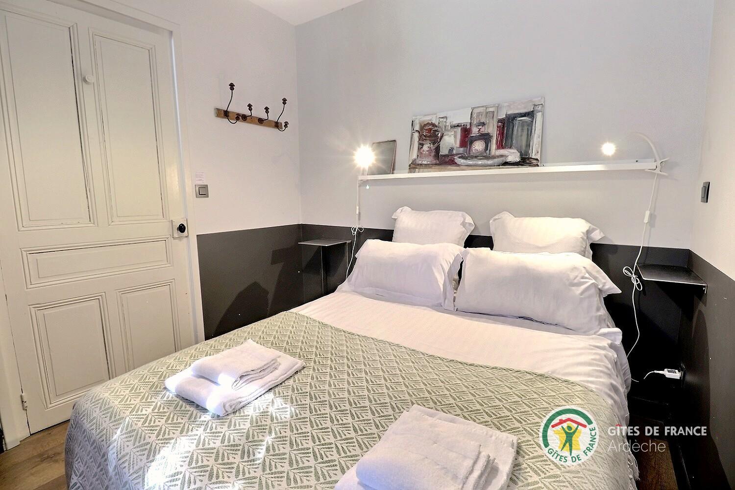 Chambre avec lit 140 au niveau 0