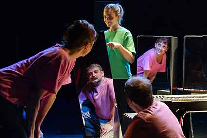 Nos-jours-de-fetes-4-credit-photo-Bernard-Thibault_R