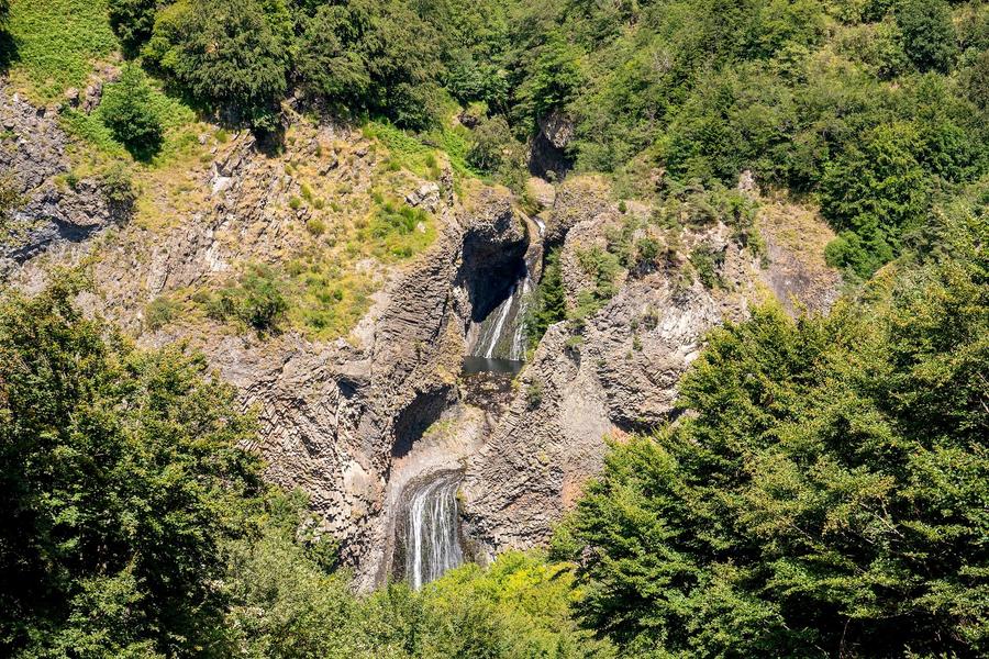 Péreyres - Belvédère de la Cascade du Ray Pic zoomée