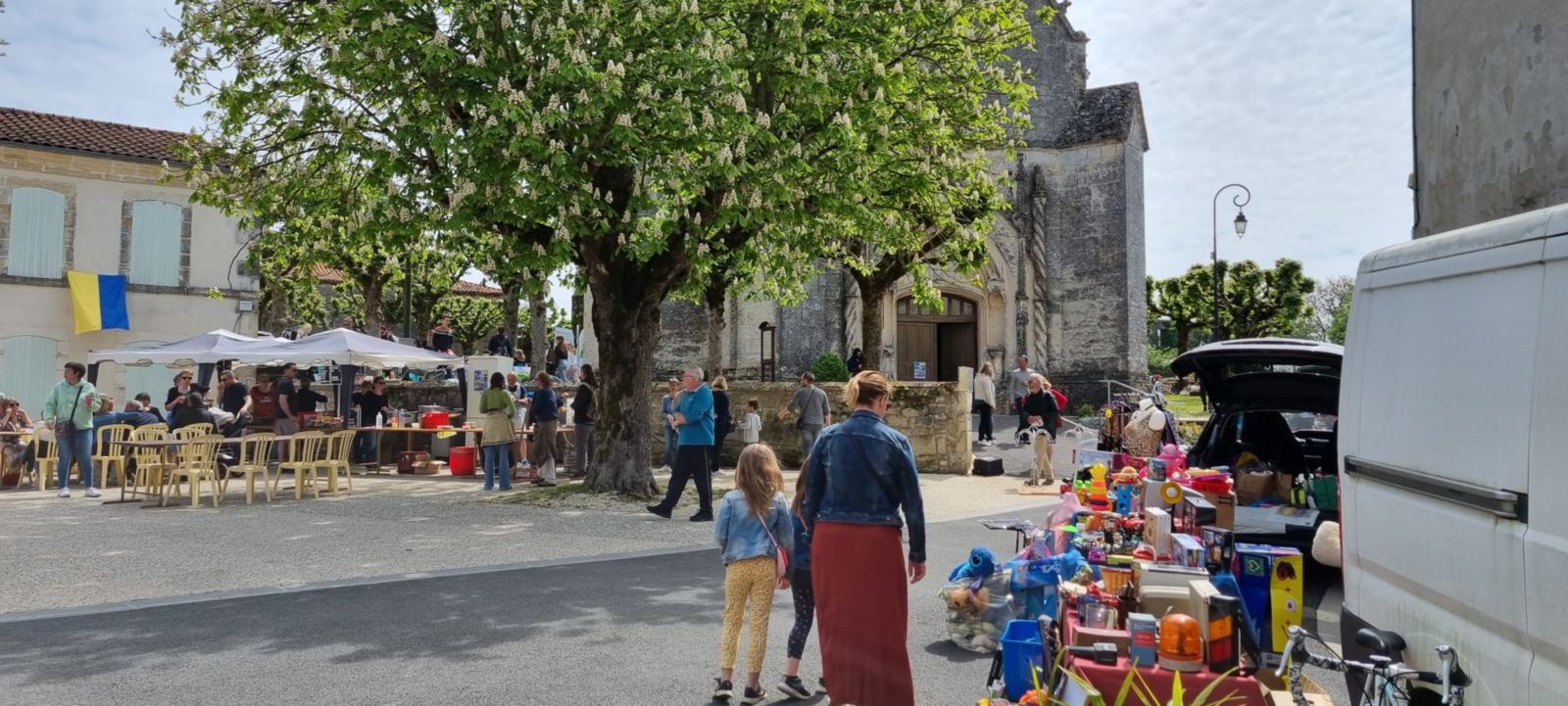 Brocante des voisins