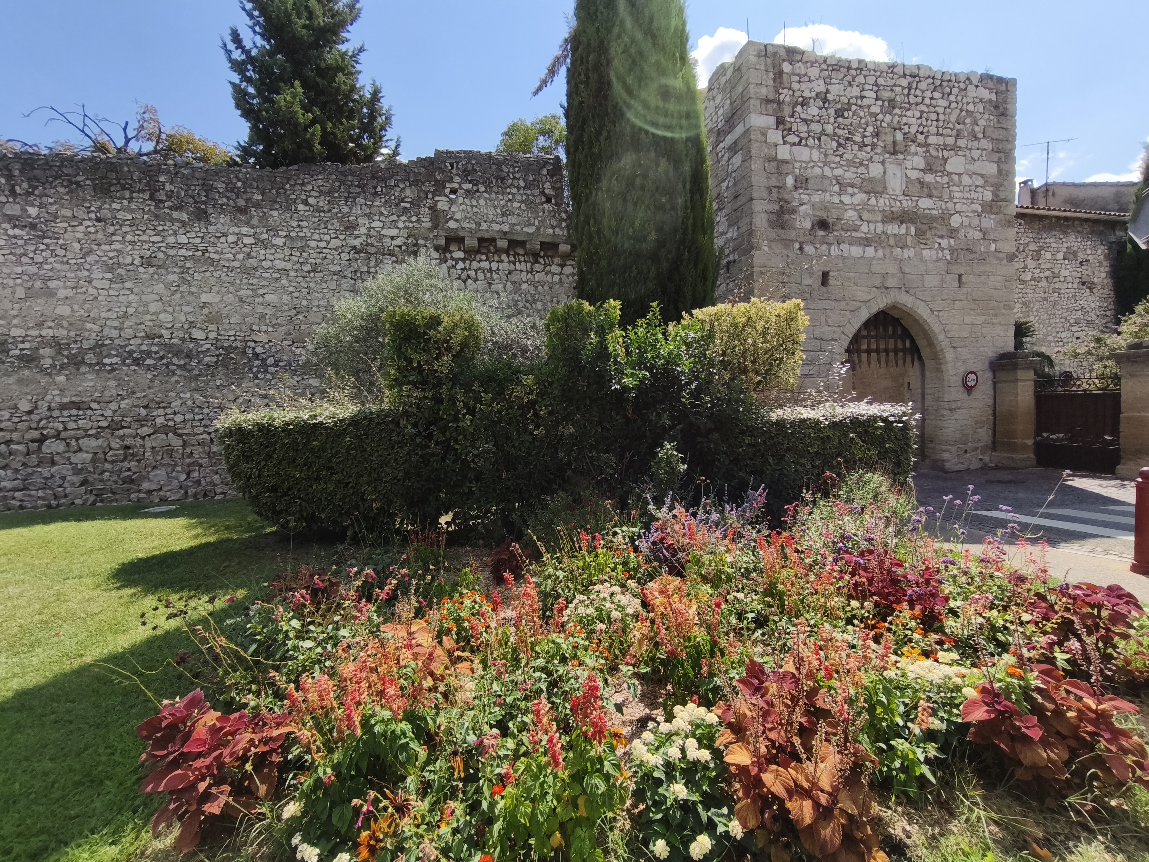 Remparts et portes médiévales, Noves - photo 9