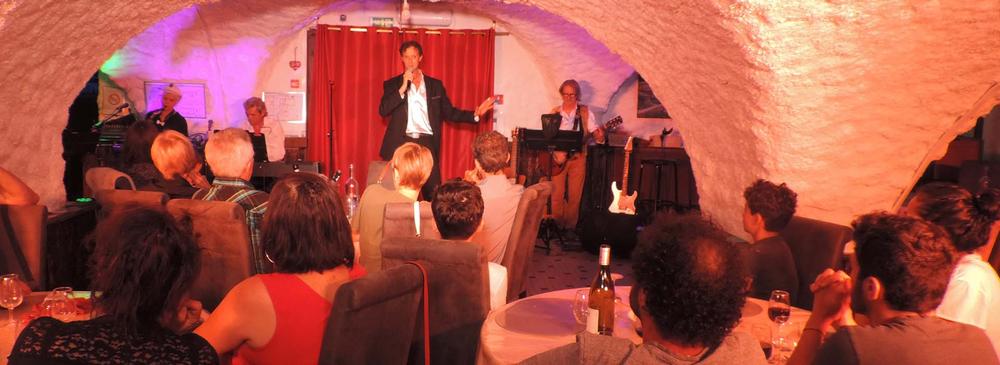 Dîner-spectacle au Gîte 05