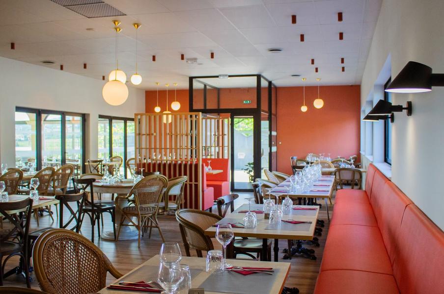 Restaurant Le Pommier.JPG