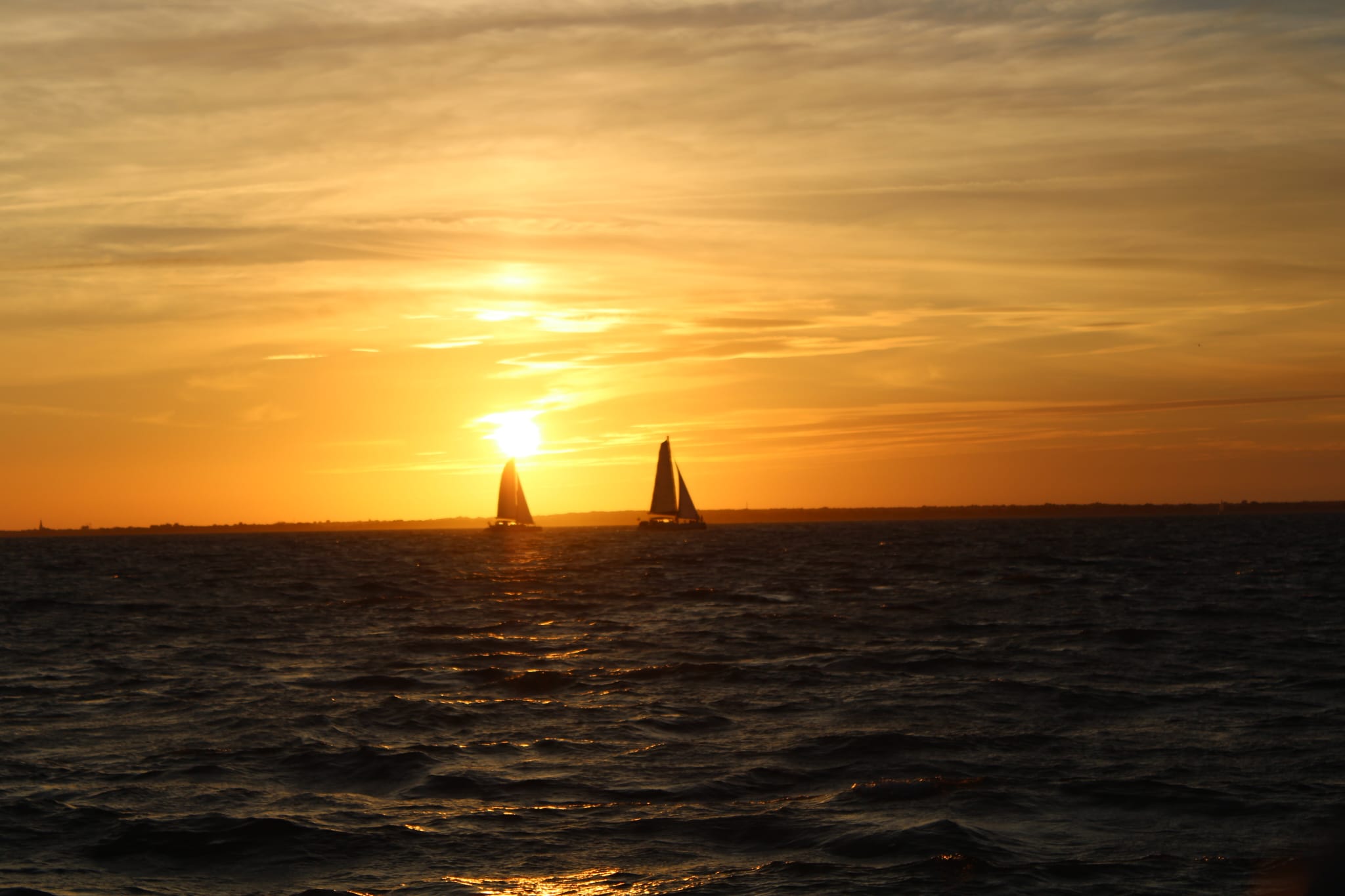 Sortie au coucher du soleil en catamaran - Ocean Cruise
