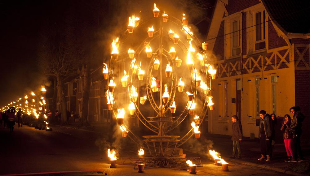 Installation de feu - Compagnie Carabosse
