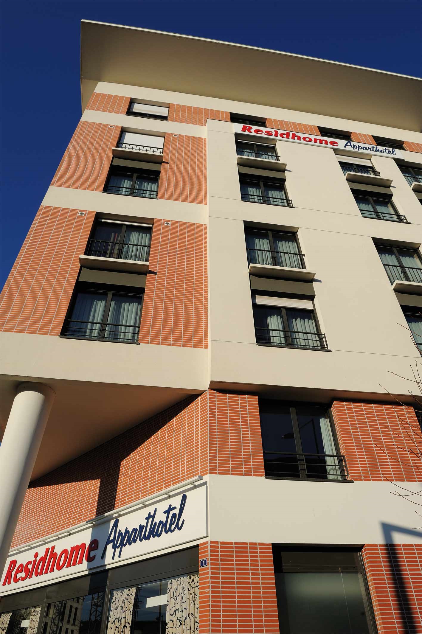 Fau00e7ade hotel