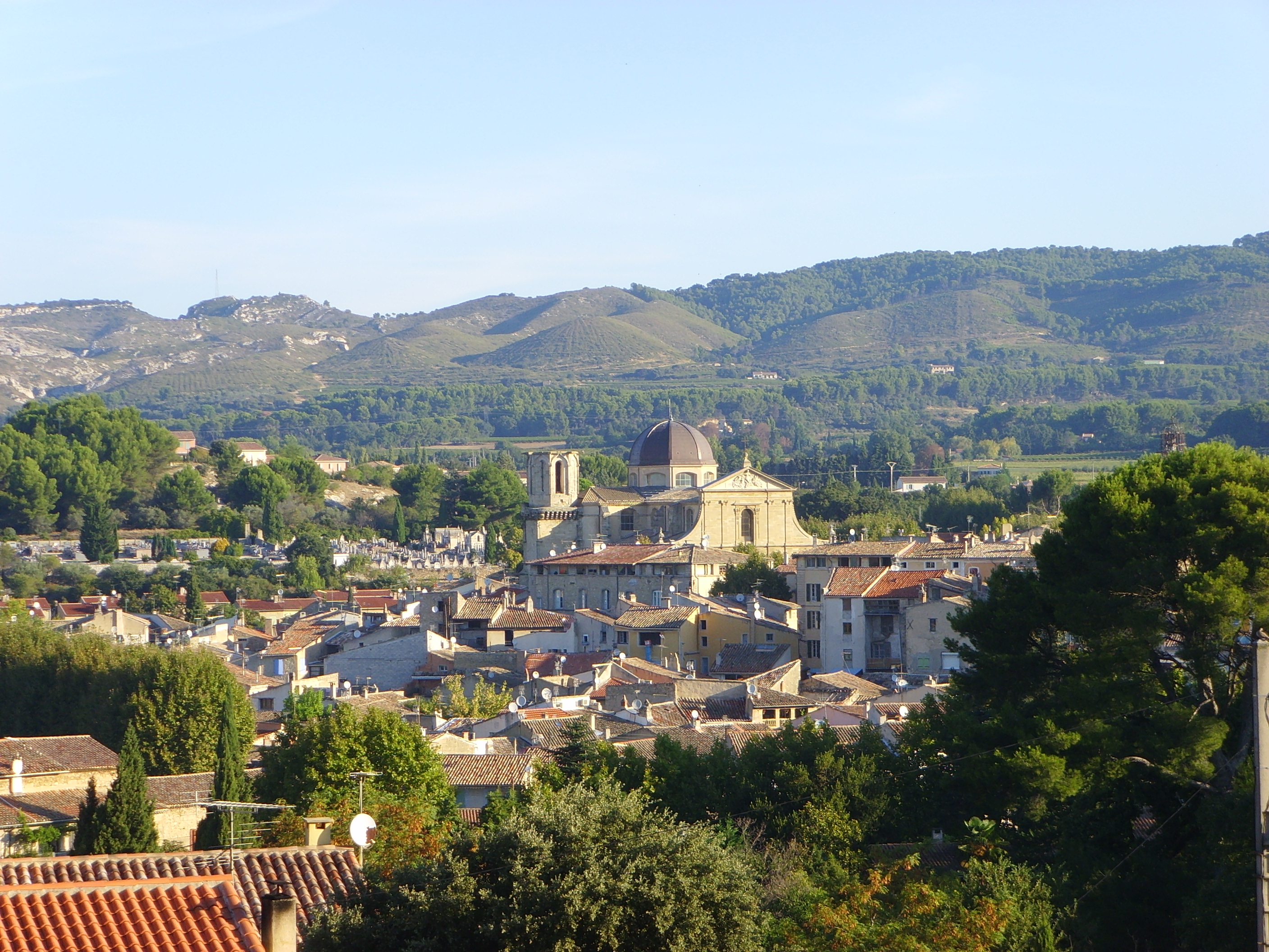 Panorama depuis le sommet de la chaîne des Côtes  France Provence-Alpes-Côte d'Azur Bouches-du-Rhône Lambesc 13410