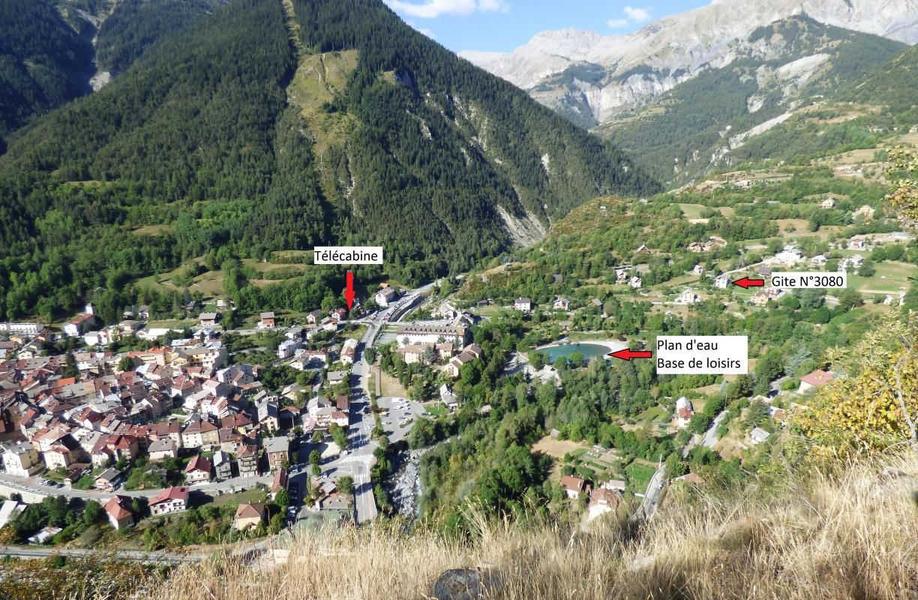 situation du gîte avec les sommets du Mercantour, et les grands cols au départ du gîte