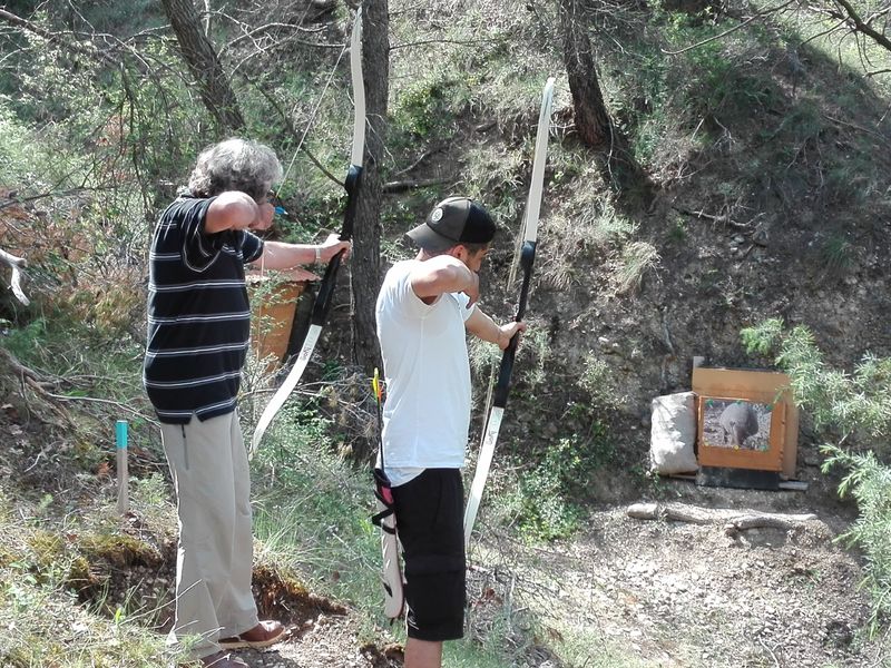 Tir à l'arc en pleine natu