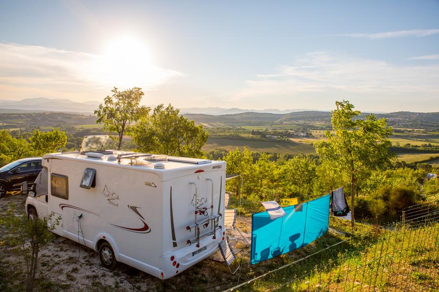 camping-ardeche-emplacements-pommier-ciela-village (39).jpg