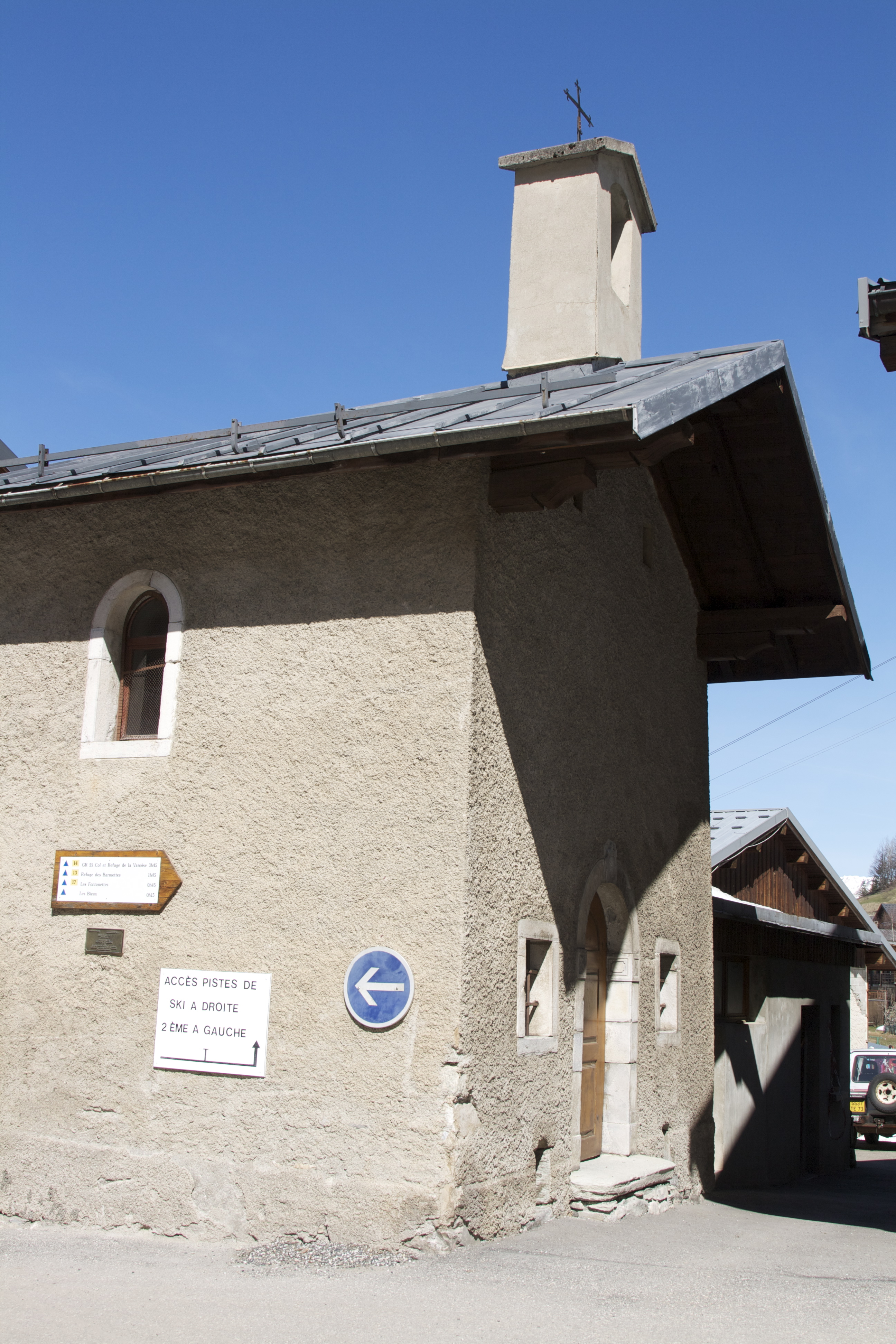 Pralognan-la-Vanoise : chapelle du Barioz