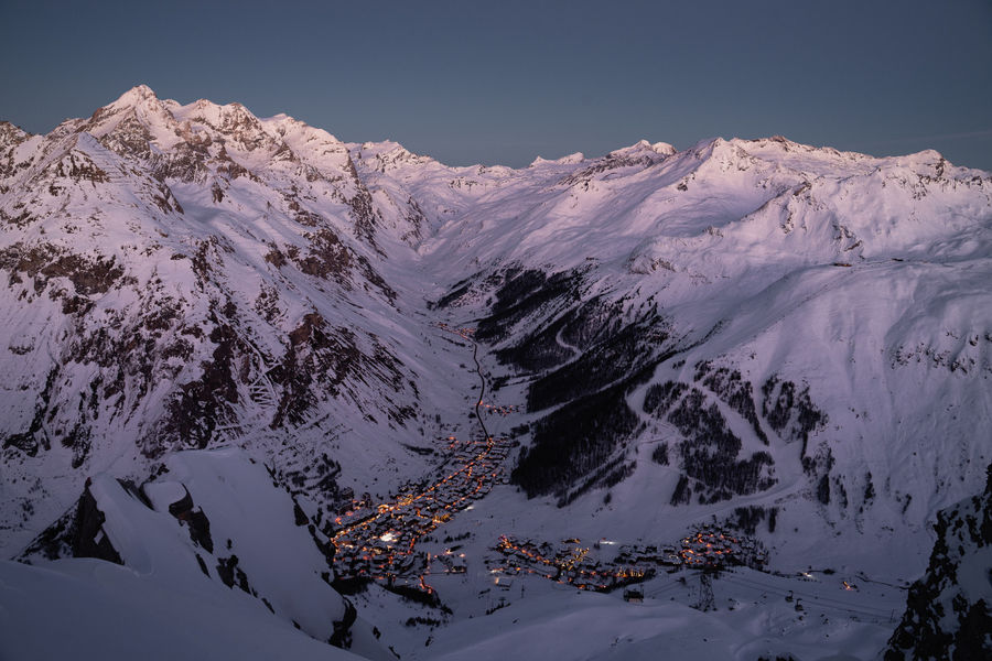 Vue du village de nuit - Val d'Isère